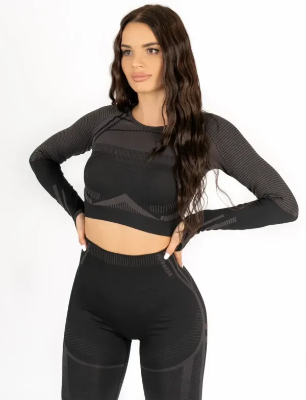 Topčina top za trening na dug rukav