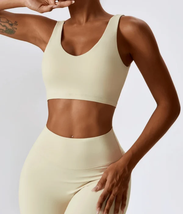 Leila beige top na bretele 1