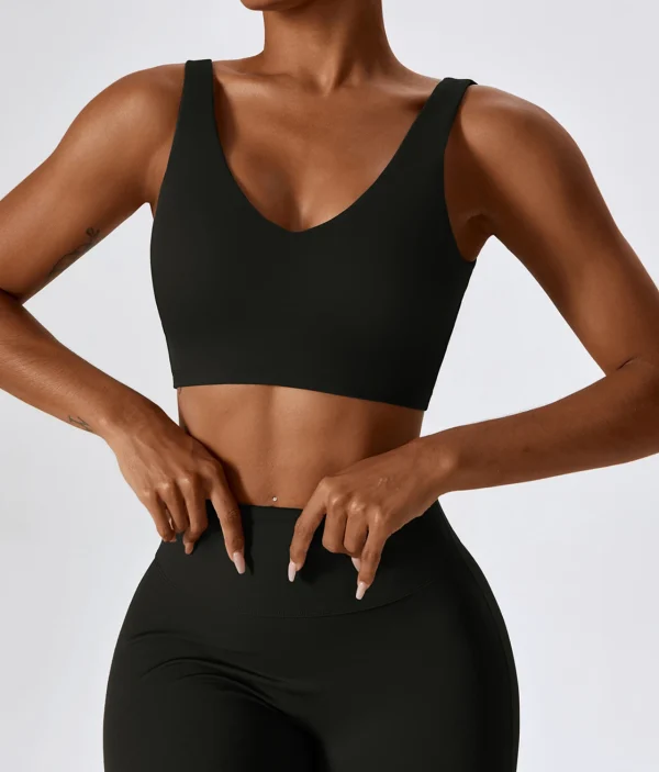 Leila black top na bretele 3